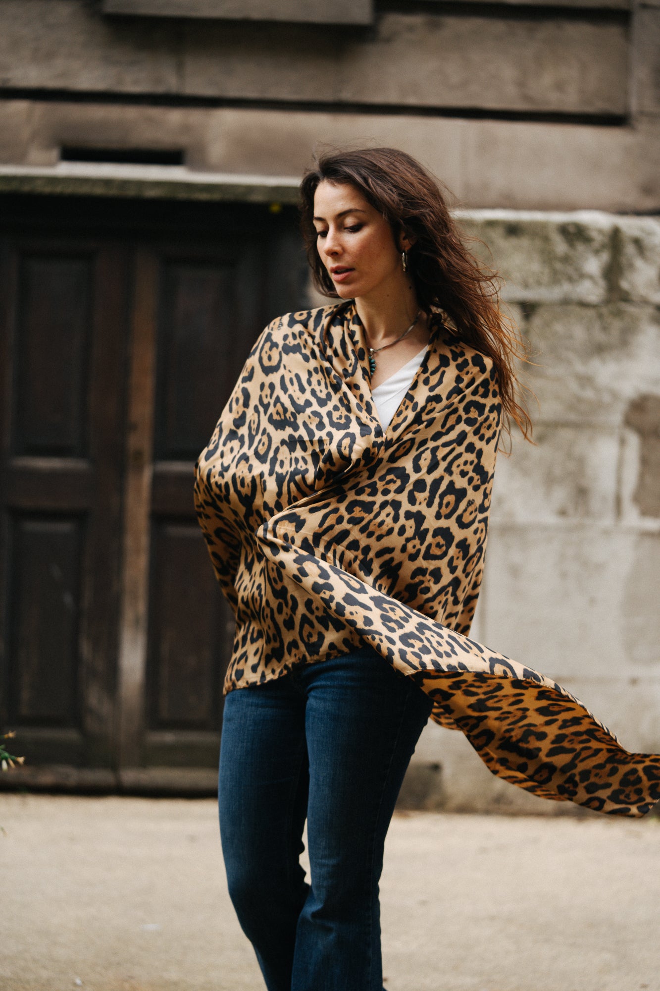 GOLDEN LEOPARD SILK SCARF